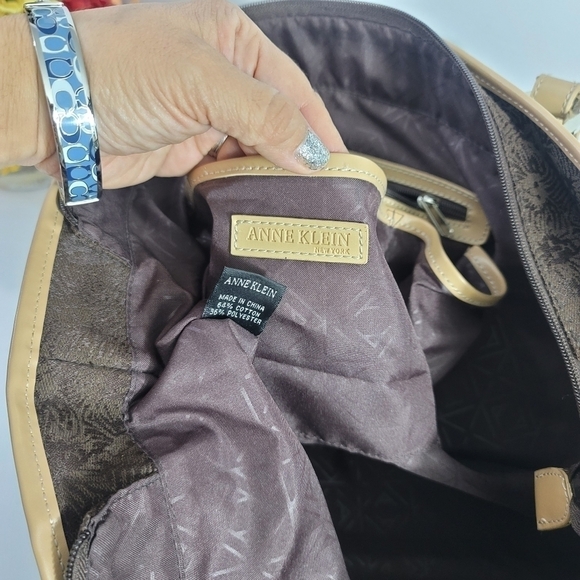 ANNE KLEIN NEW YORK TRAVEL BAG - Picture 10 of 15